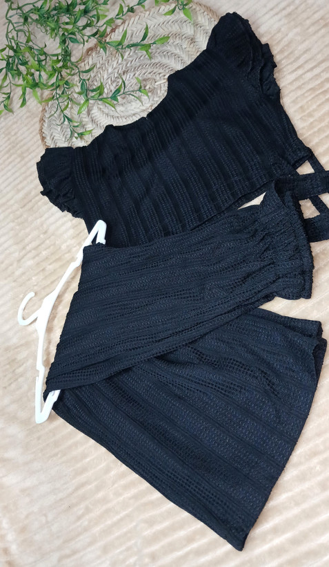 ست کراپ و شلوار دخترانه جنس پارچه مراکشی اعلا (سایز ۵۰ تا ۶۵)